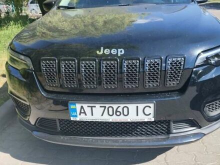 Джип Чероки 2021 в Ивано-Франковске на Automoto.ua Черный Джип Чероки, объемом двигателя 2.36 л и пробегом 20 тыс. км за 17999 $, фото 1 на Automoto.ua