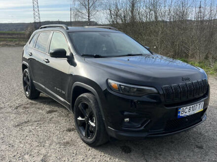 Чорний Джип Cherokee, об'ємом двигуна 2.36 л та пробігом 48 тис. км за 21000 $, фото 1 на Automoto.ua