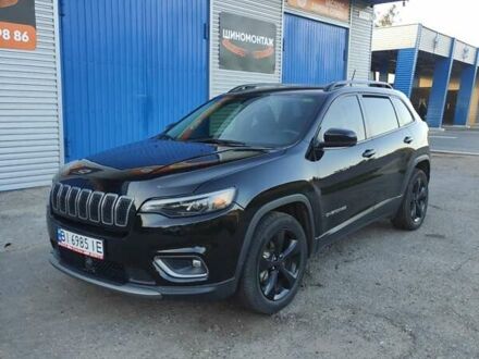 Джип Cherokee 2021 у Полтаві на Automoto.ua Чорний Джип Cherokee, об'ємом двигуна 2.36 л та пробігом 52 тис. км за 18999 $, фото 1 на Automoto.ua