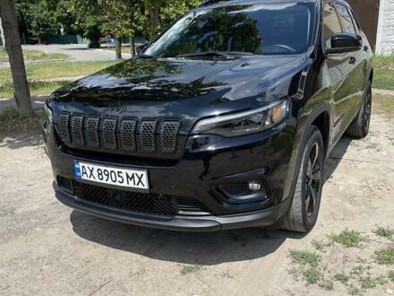 Чорний Джип Cherokee, об'ємом двигуна 2.36 л та пробігом 39 тис. км за 18000 $, фото 1 на Automoto.ua