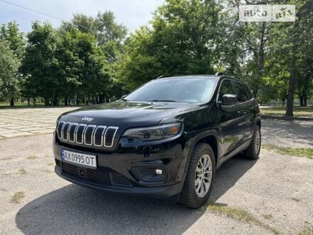 Чорний Джип Cherokee, об'ємом двигуна 3.24 л та пробігом 8 тис. км за 26000 $, фото 1 на Automoto.ua