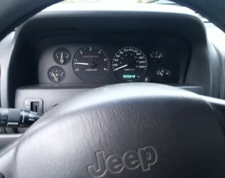 Фиолетовый Джип Чероки, объемом двигателя 3.1 л и пробегом 320 тыс. км за 6500 $, фото 4 на Automoto.ua