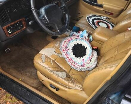 Фиолетовый Джип Чероки, объемом двигателя 2.5 л и пробегом 377 тыс. км за 2500 $, фото 4 на Automoto.ua