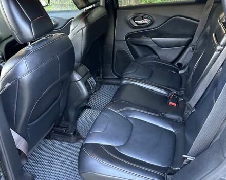 Коричневий Джип Cherokee, об'ємом двигуна 2.36 л та пробігом 177 тис. км за 14900 $, фото 13 на Automoto.ua