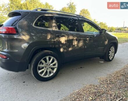 Коричневий Джип Cherokee, об'ємом двигуна 2.36 л та пробігом 177 тис. км за 14900 $, фото 4 на Automoto.ua
