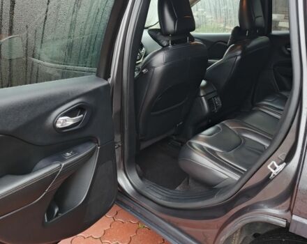 Коричневый Джип Чероки, объемом двигателя 2.4 л и пробегом 170 тыс. км за 13500 $, фото 6 на Automoto.ua