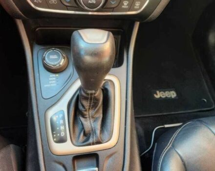 Коричневый Джип Чероки, объемом двигателя 3.2 л и пробегом 110 тыс. км за 9000 $, фото 16 на Automoto.ua