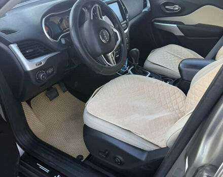 Коричневый Джип Чероки, объемом двигателя 2.36 л и пробегом 156 тыс. км за 14300 $, фото 11 на Automoto.ua