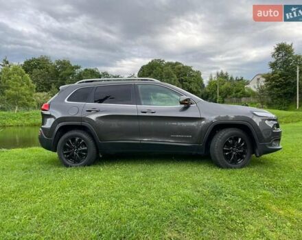 Коричневий Джип Cherokee, об'ємом двигуна 2.18 л та пробігом 182 тис. км за 16999 $, фото 16 на Automoto.ua