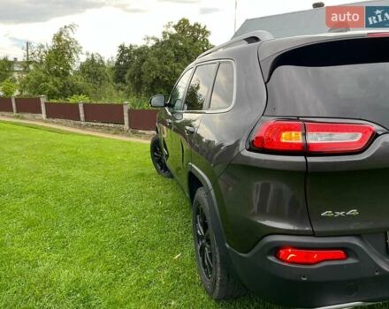 Коричневий Джип Cherokee, об'ємом двигуна 2.18 л та пробігом 182 тис. км за 16999 $, фото 14 на Automoto.ua