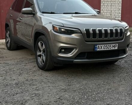 Коричневый Джип Чероки, объемом двигателя 3.2 л и пробегом 75 тыс. км за 18500 $, фото 1 на Automoto.ua