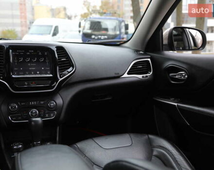 Коричневый Джип Чероки, объемом двигателя 3.24 л и пробегом 117 тыс. км за 18500 $, фото 13 на Automoto.ua