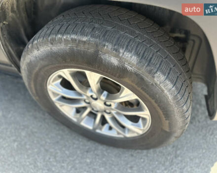 Коричневий Джип Cherokee, об'ємом двигуна 3.24 л та пробігом 90 тис. км за 16400 $, фото 11 на Automoto.ua