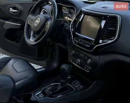 Коричневый Джип Чероки, объемом двигателя 3.24 л и пробегом 75 тыс. км за 18300 $, фото 8 на Automoto.ua