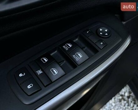 Коричневый Джип Чероки, объемом двигателя 3.24 л и пробегом 75 тыс. км за 18300 $, фото 11 на Automoto.ua