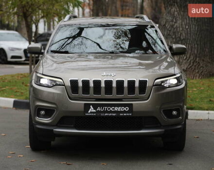 Коричневый Джип Чероки, объемом двигателя 3.24 л и пробегом 117 тыс. км за 18500 $, фото 1 на Automoto.ua