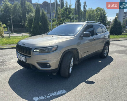 Коричневий Джип Cherokee, об'ємом двигуна 3.24 л та пробігом 90 тис. км за 16400 $, фото 1 на Automoto.ua