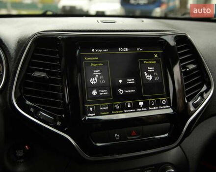 Коричневый Джип Чероки, объемом двигателя 3.24 л и пробегом 117 тыс. км за 18500 $, фото 16 на Automoto.ua