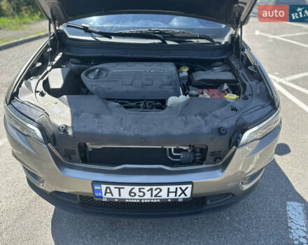 Коричневий Джип Cherokee, об'ємом двигуна 3.24 л та пробігом 90 тис. км за 16400 $, фото 6 на Automoto.ua