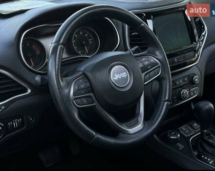 Коричневый Джип Чероки, объемом двигателя 3.24 л и пробегом 75 тыс. км за 18300 $, фото 5 на Automoto.ua