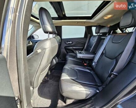 Коричневый Джип Чероки, объемом двигателя 2.2 л и пробегом 115 тыс. км за 21500 $, фото 6 на Automoto.ua