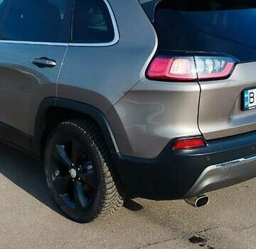 Коричневий Джип Cherokee, об'ємом двигуна 2.4 л та пробігом 113 тис. км за 17500 $, фото 3 на Automoto.ua
