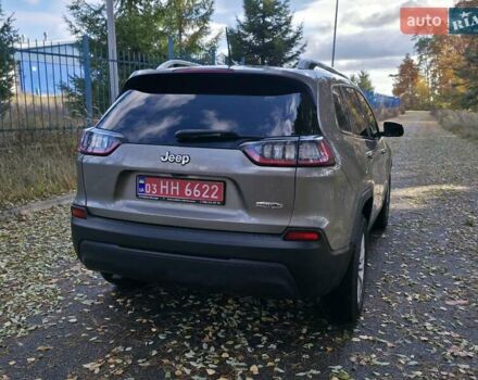 Коричневий Джип Cherokee, об'ємом двигуна 2.36 л та пробігом 166 тис. км за 14000 $, фото 12 на Automoto.ua