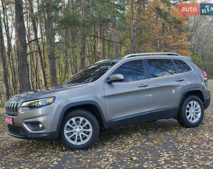 Коричневий Джип Cherokee, об'ємом двигуна 2.36 л та пробігом 166 тис. км за 14000 $, фото 3 на Automoto.ua