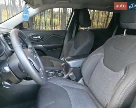 Коричневий Джип Cherokee, об'ємом двигуна 2.36 л та пробігом 166 тис. км за 14000 $, фото 27 на Automoto.ua