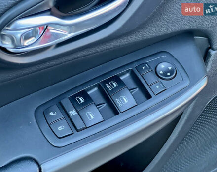 Коричневый Джип Чероки, объемом двигателя 2.4 л и пробегом 165 тыс. км за 14500 $, фото 22 на Automoto.ua