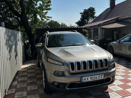 Джип Чероки 2016 в Харькове на Automoto.ua Коричневый Джип Чероки, объемом двигателя 2.4 л и пробегом 202 тыс. км за 13200 $, фото 1 на Automoto.ua