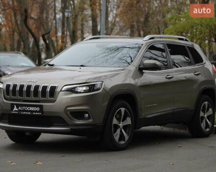 Коричневый Джип Чероки, объемом двигателя 3.24 л и пробегом 117 тыс. км за 18500 $, фото 1 на Automoto.ua