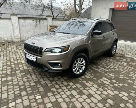 Коричневий Джип Cherokee, об'ємом двигуна 3.2 л та пробігом 87 тис. км за 16000 $, фото 1 на Automoto.ua