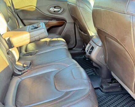 Красный Джип Чероки, объемом двигателя 3.24 л и пробегом 189 тыс. км за 14000 $, фото 22 на Automoto.ua