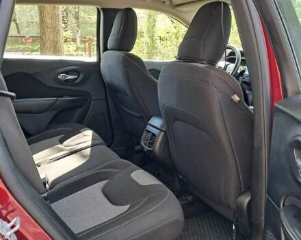 Червоний Джип Cherokee, об'ємом двигуна 2.36 л та пробігом 124 тис. км за 11600 $, фото 23 на Automoto.ua