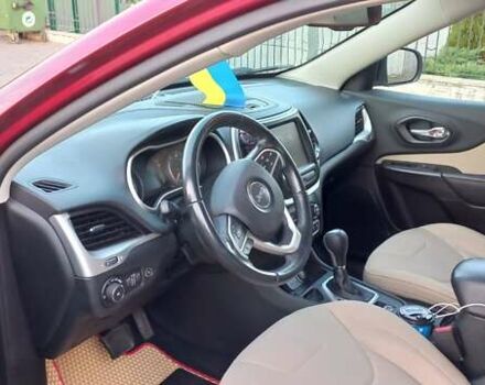 Джип Чероки 2014 в Одессе на Automoto.ua Красный Джип Чероки, объемом двигателя 2.4 л и пробегом 211 тыс. км за 13200 $, фото 7 на Automoto.ua