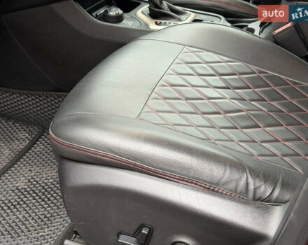 Червоний Джип Cherokee, об'ємом двигуна 3.2 л та пробігом 151 тис. км за 16555 $, фото 38 на Automoto.ua