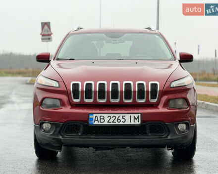 Червоний Джип Cherokee, об'ємом двигуна 3.2 л та пробігом 151 тис. км за 16555 $, фото 7 на Automoto.ua