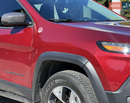 Червоний Джип Cherokee, об'ємом двигуна 3.24 л та пробігом 120 тис. км за 19000 $, фото 1 на Automoto.ua