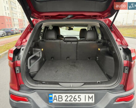 Червоний Джип Cherokee, об'ємом двигуна 3.2 л та пробігом 151 тис. км за 16555 $, фото 89 на Automoto.ua