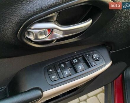Джип Чероки 2016 в Львове на Automoto.ua Красный Джип Чероки, объемом двигателя 2.36 л и пробегом 106 тыс. км за 12600 $, фото 11 на Automoto.ua