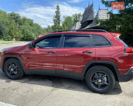 Червоний Джип Cherokee, об'ємом двигуна 2.36 л та пробігом 70 тис. км за 15700 $, фото 12 на Automoto.ua