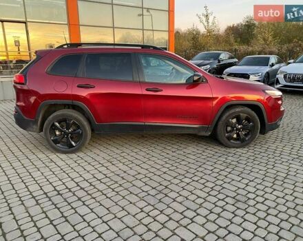 Джип Чероки 2016 в Львове на Automoto.ua Красный Джип Чероки, объемом двигателя 2.36 л и пробегом 106 тыс. км за 12600 $, фото 7 на Automoto.ua