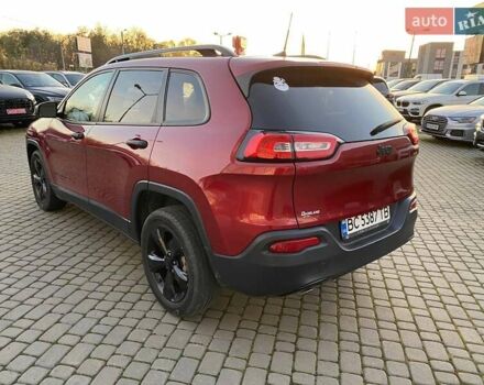 Джип Чероки 2016 в Львове на Automoto.ua Красный Джип Чероки, объемом двигателя 2.36 л и пробегом 106 тыс. км за 12600 $, фото 4 на Automoto.ua