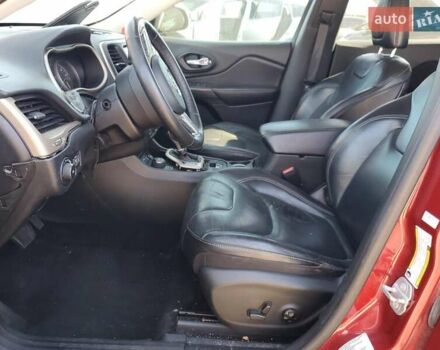 Червоний Джип Cherokee, об'ємом двигуна 2.36 л та пробігом 107 тис. км за 1900 $, фото 6 на Automoto.ua