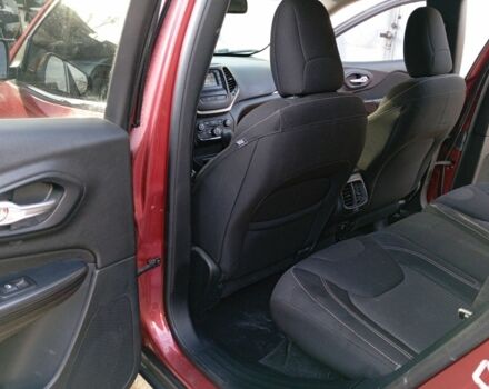 Красный Джип Чероки, объемом двигателя 0 л и пробегом 172 тыс. км за 9200 $, фото 11 на Automoto.ua