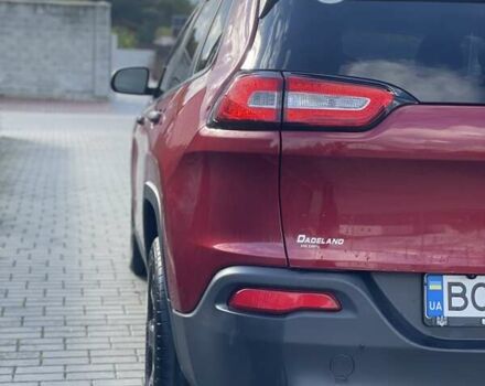 Красный Джип Чероки, объемом двигателя 2.36 л и пробегом 106 тыс. км за 12500 $, фото 11 на Automoto.ua