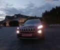 Красный Джип Чероки, объемом двигателя 2.4 л и пробегом 162 тыс. км за 12500 $, фото 1 на Automoto.ua