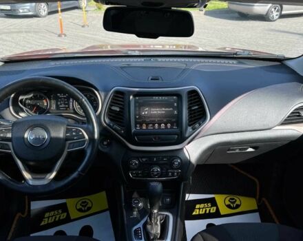 Красный Джип Чероки, объемом двигателя 2.4 л и пробегом 160 тыс. км за 12999 $, фото 11 на Automoto.ua