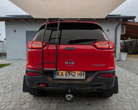 Красный Джип Чероки, объемом двигателя 3.2 л и пробегом 58 тыс. км за 23000 $, фото 4 на Automoto.ua